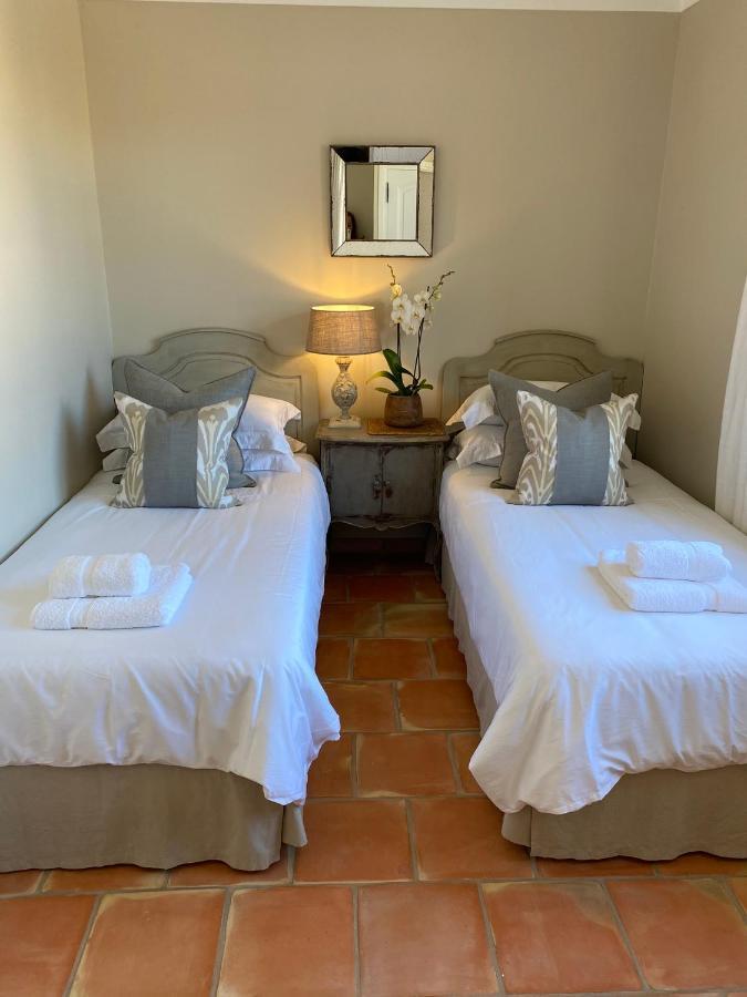 Pretty Historical Village House Grimaud Esterno foto
