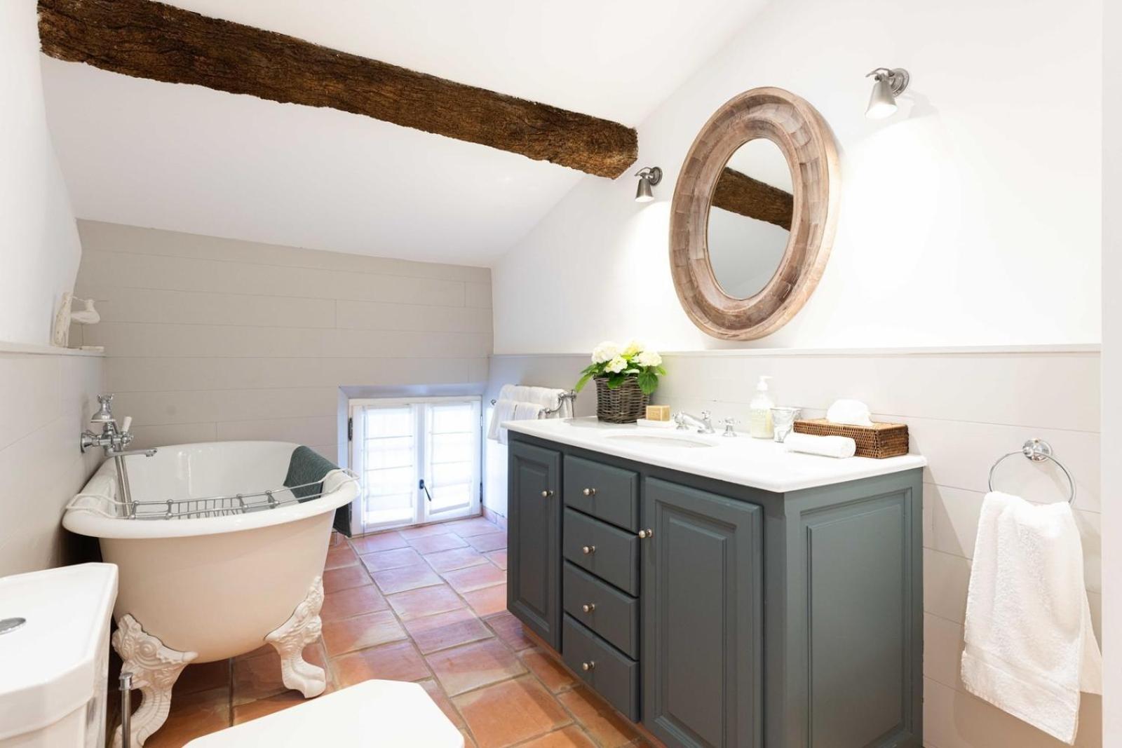 Pretty Historical Village House Grimaud Esterno foto